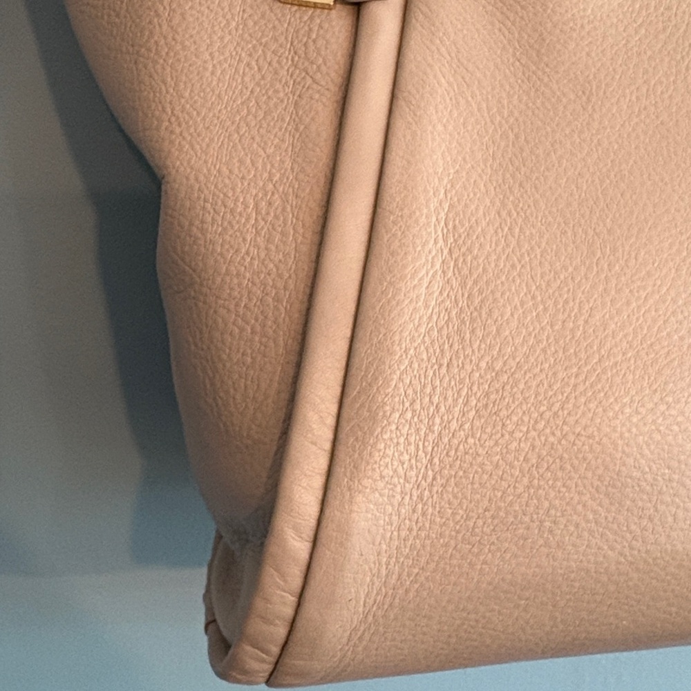 Vince Camuto Handbag Style VC Reed - Picture 3 of 14
